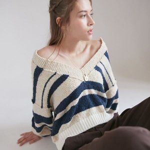 [New] Urban Outfitters Notched V-Neck Sweater